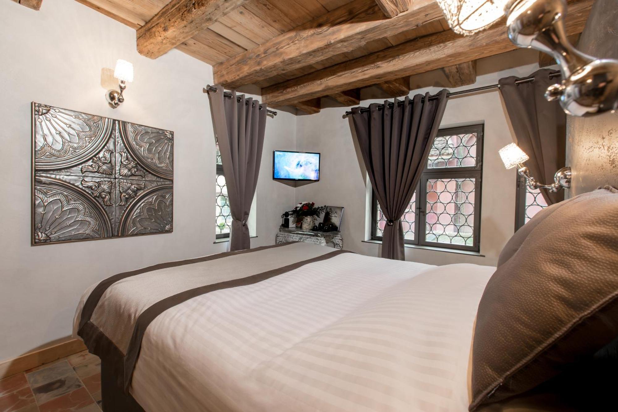 Le 1615 - Luxe Et Spa Colmar Exterior photo